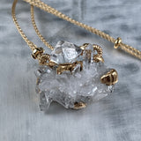 bergkristall kluster schweiz kristall mit herkimer diamant mit schmuckkordel